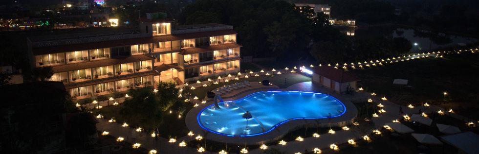 Courtyard and sit‑outs for evenings