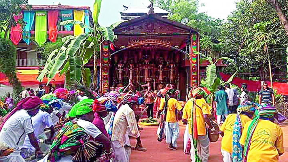 Sonajhuri Haat Santiniketan